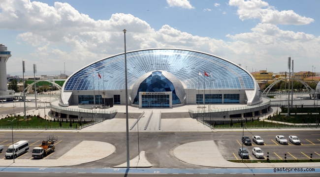 Konya Bilim Merkezi Ziyaretçilerini Bekliyor!