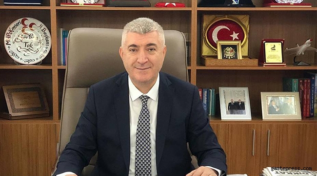 MHP Kayseri İl Başkanı Serkan Tok,''Babalık, Fedakarlık ve Özverinin Adıdır''