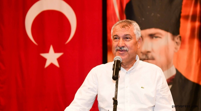  15 Temmuz şehit ve gazilerini anan Adana Büyükşehir Belediye Başkanı Zeydan Karalar, “Egemenlik kayıtsız şartsız milletindir.”
