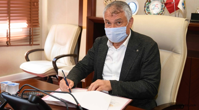 Adana'da Başkan Zeydan Karalar, “Doğru değerlendirilirse bilim ve eğitim bir ülkeyi kalkındırır.”