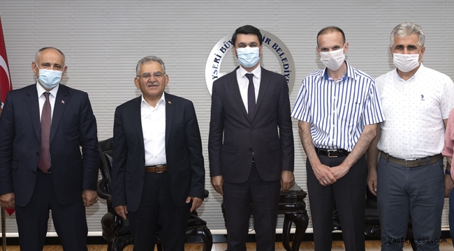 Başkan Büyükkılıç, Yahyalı Kaymakamı ve Belediye Başkanı ile birlikte Yahyalı Meclis Üyelerini kabul etti!