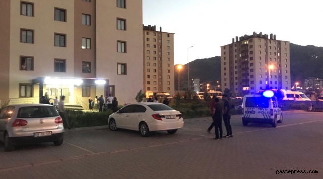 Bunalımda olan kişi tüfekle yaşamına son verdi!
