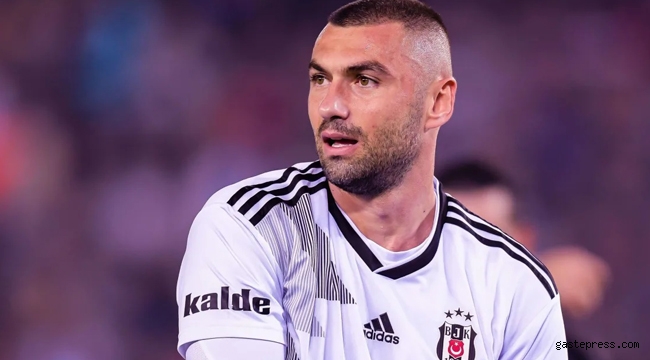 Burak Yılmaz, Fransız Lille'le masaya oturdu!