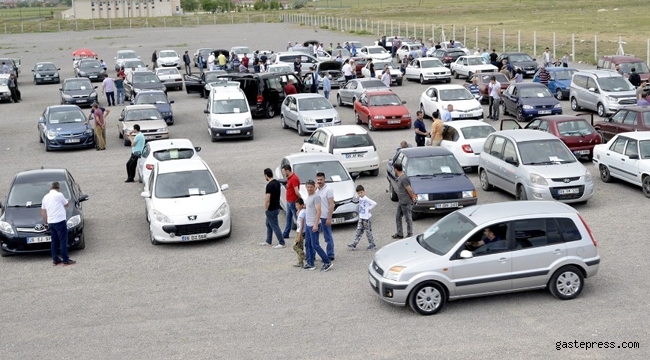 İkinci el araç piyasası resmen uçuşa geçti! 