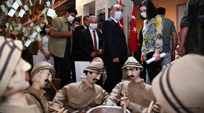 KAYMEK tarafından düzenlenen “Dönmeyi Düşünmeyenler 1915 Çanakkale-15 Temmuz Ruhu” sergisi düzenlendi!