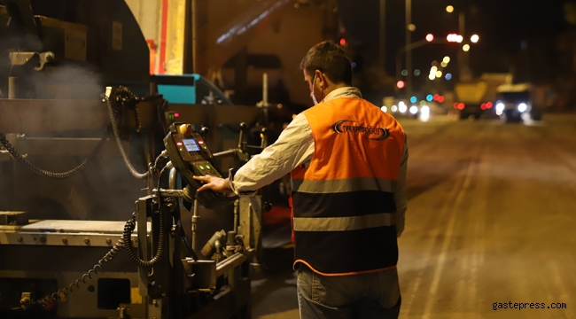 Kayseri Büyükşehir Gece Mesaisinde!
