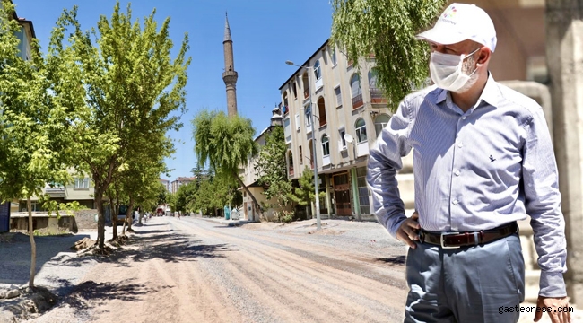 Kayseri Kocasinan'da Ahmet Başkan; "Kocasinan için Kalıcı ve Konforlu Hizmetler Yapmaya Devam Ediyoruz"