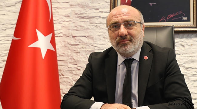 Kayseri Üniversitesi Rektörü Prof. Dr. Kurtuluş Karamustafa'dan 15 Temmuz Mesajı!