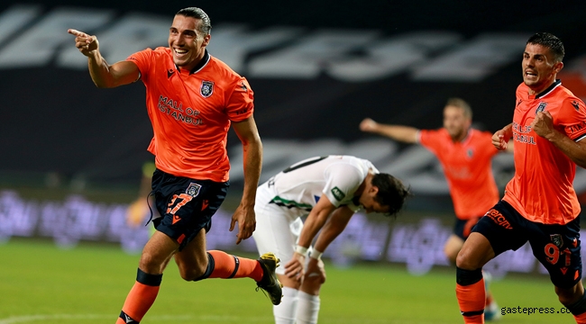 Medipol Başakşehir, Denizlispor engelinide aştı ve şampiyonluğa göz kırptı!