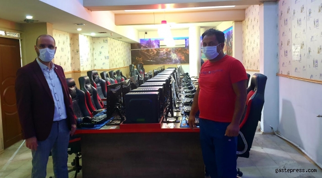 Mehmet Akgün. İnternet Kafe Sektörü Hata Veriyor!