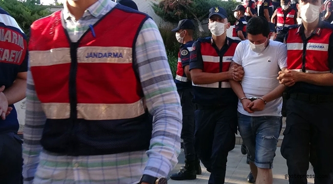 Pınar Gültekin'in katil zanlısı Cemal Metin Avcı, adliyeye böyle getirildi!