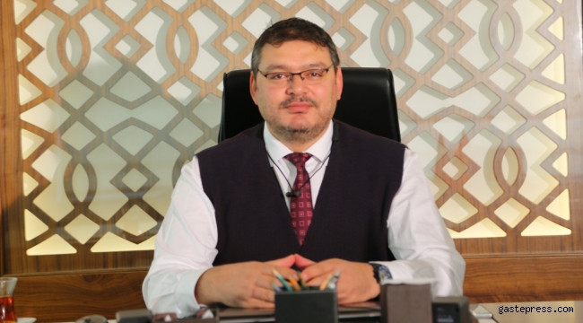 Refah Partisi Kayseri İl Başkanı Önder Narin, Birlik gününde dahi kullanılan bu dil yanlıştır!