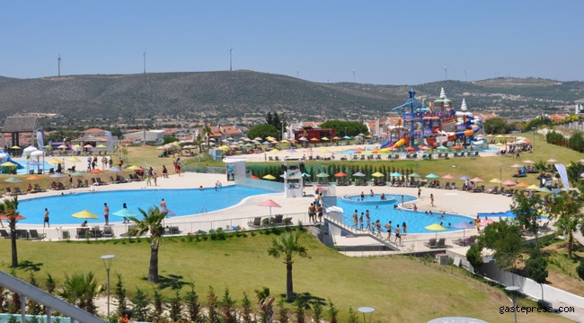 İzmir Oasis Aquapark’ta güvenli eğlence!