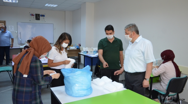 Kayseri Bünyan Belediye Başkanı Özkan Altun, Maske Dikim Kursunu Ziyaret Etti!