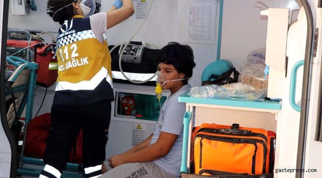 Kayseri'de çocukların ateşle oyununda 2 kişi dumandan etkilendi!