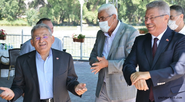 Memduh Başkan: "Kayseri Şeker Bizim Yüz Akımız!"