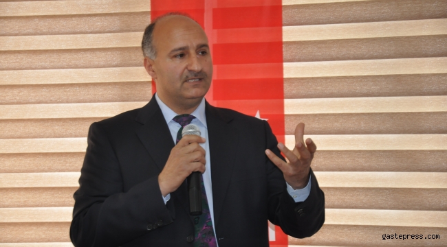 Saadet Partisi Melikgazi İlçe Başkanı Sinan AKTAŞ, Sn.Memduh Büyükkılıç 5 yıllık süresi bitene kadar görevinin başında!