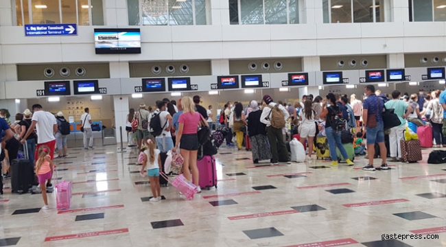 Antalya'ya gelen turist sayısı 1.5 milyonu geçti!