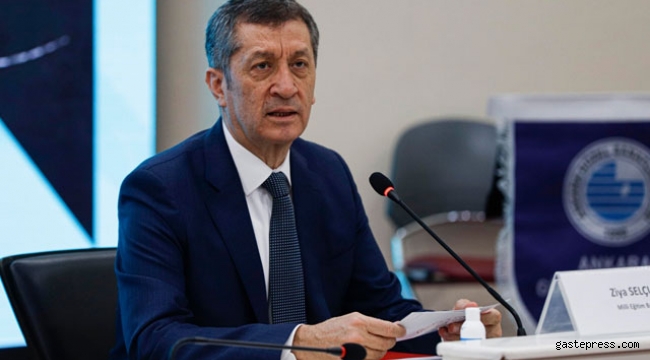 Bakan Selçuk'tan 'uyum programı' açıklaması!