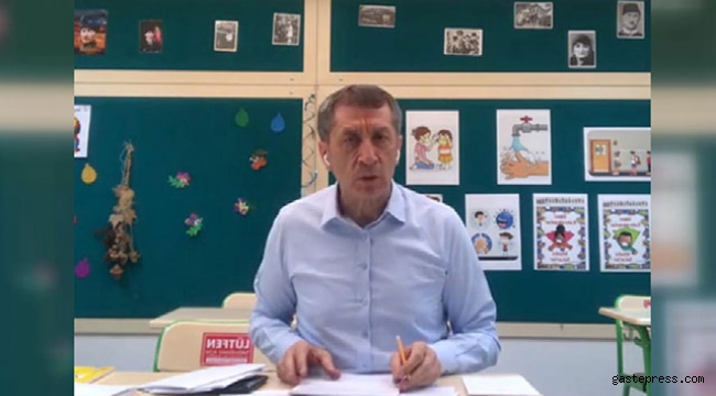 Bakan Ziya Selçuk, velilere seslendi!