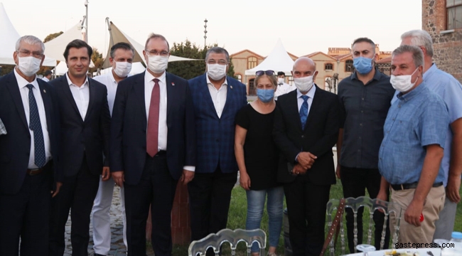 CHP Balkan masası İzmir’de toplandı!
