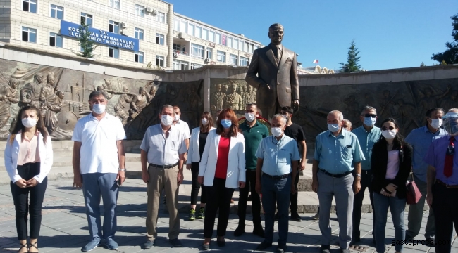 CHP Kayseri İl Başkanı Ümit Özer, Cumhuriyet Halk Partisi'nin, bugünkü mirasçıları olarak huzurunuzdayız!