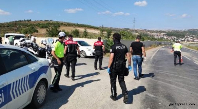 Emniyet müdüründen 4 polise maske cezası!