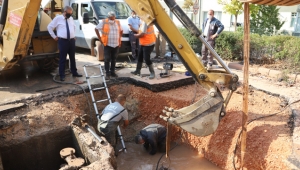 Eskişehir Cumhuriyet Bulvarı'ndaki Arıza İçin Ekipler Seferber Oldu!