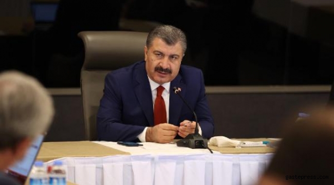Fahrettin Koca, Birbirimizle Değil, Salgınla Mücadele Edelim!