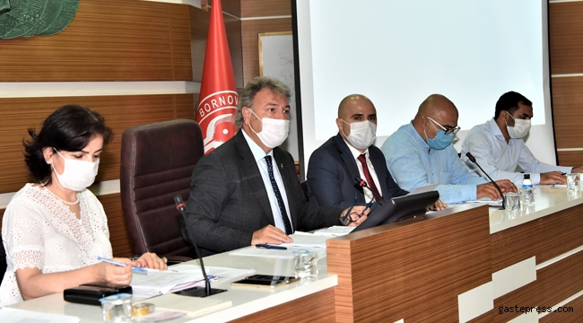 İzmir Bornova'da, Pastacılara da Altın Bilezik! 