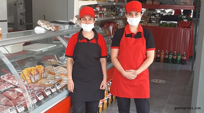 Kayseri'de Üniversiteli Kadın Kasaplar Erkeklere Taş Çıkartıyor!