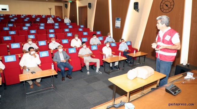 Kayseri Talas'ın Muhtarlarına Çok Yönlü Eğitim!