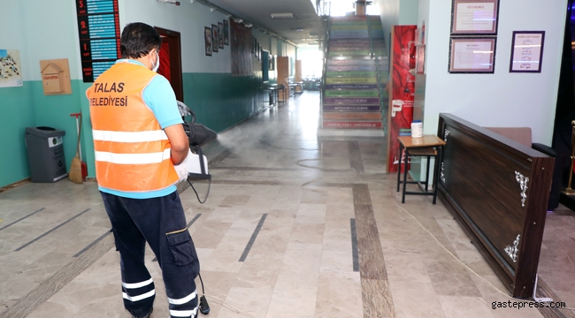 Kayseri Talas'ta Temizlik, Hijyen ve Dezenfeksiyon Sürüyor!