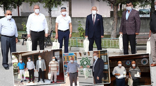 Konya Büyükşehir’den 1.154 Muhtara Hijyen Seti