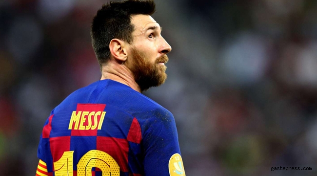 Messi, Barcelona'da kaldığını açıklarken başkanı eleştirdi!