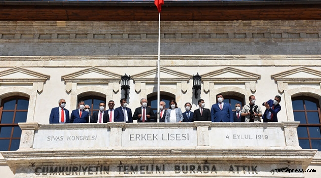 Sivas Kongresi'nin 101'inci yılı kutlandı!