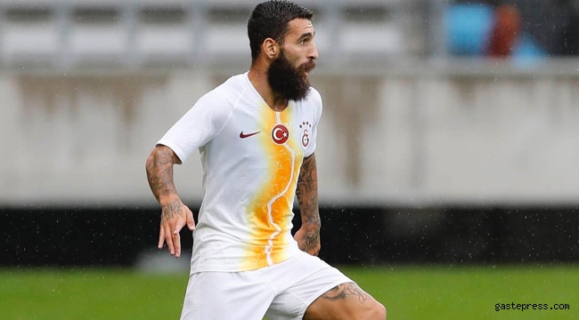 Galatasaray'da Jimmy Durmaz Karagümrük'e kiralandı!