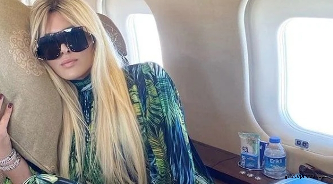 Helikopter kiralayan Selin Ciğerci Marmaris'e uçtu! 
