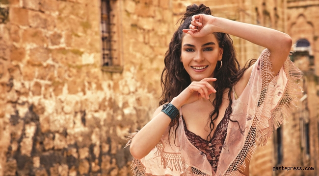 Hercai'nin yıldızı Ebru Şahin sosyal medyaya bakın nasıl damga vurdu!
