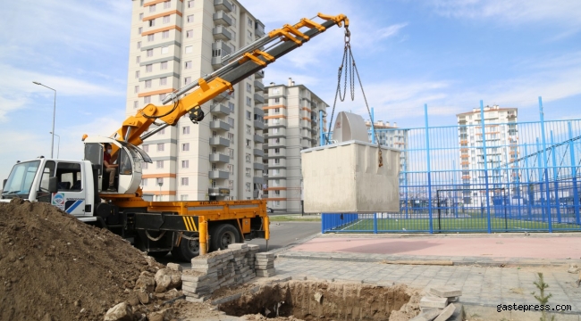 Kayseri Melikgazi'de Çöp Konteynerleri İle Koku ve Bakterilerin Önüne Geçiliyor!