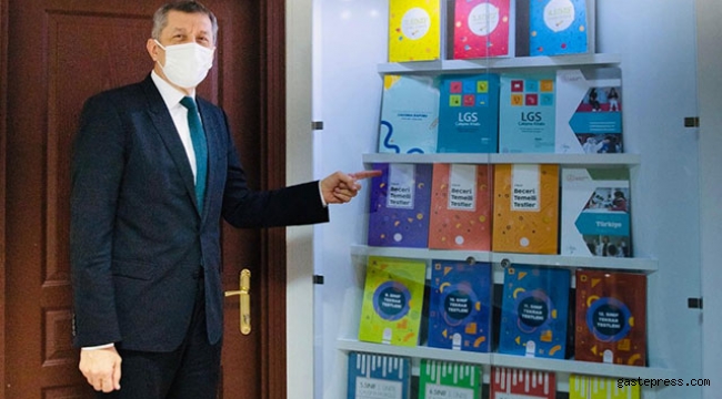 Bakan Selçuk: Soru setlerimiz 38 milyon kez görüntülendi!
