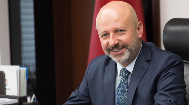 Başkan Çolak Bayrakdar'dan 10 Kasım Mesajı!