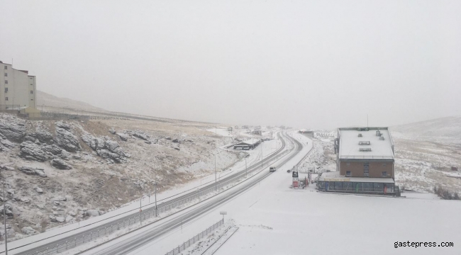 Erciyes, beyaza büründü!