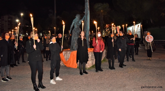 İzmir Bornova’da kadına şiddete karşı Dijital Eylem!