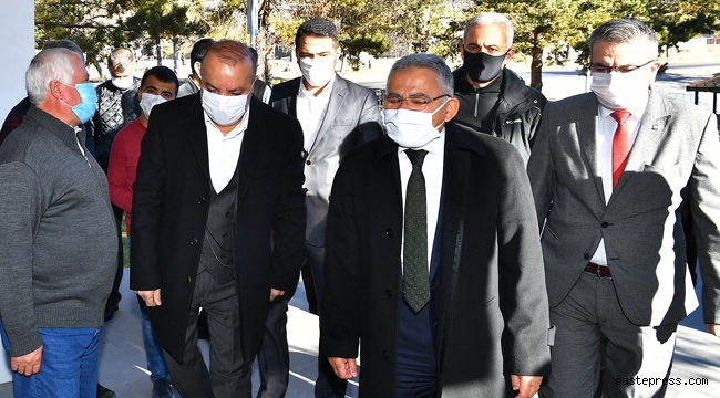 Kayseri'de Memduh Başkan, Pınarbaşı ve Sarız'daki Yatırımları Yerinde İnceledi!