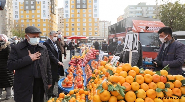 Kayseri Kocasinan Belediye Başkanı Ahmet Çolakbayrakdar'dan Pazarda Koronavirüs Uyarısı!