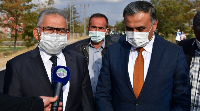 Kayseri Sindelhöyük’te Sıcak Asfalt ve Sıcak Sohbet!