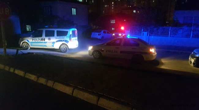 Polise ateş açan uyuşturucu satıcısı yaralı yakalandı!