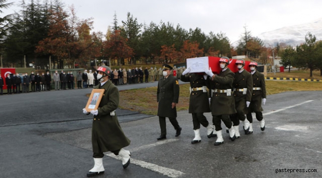 Şehit asker Memleketi Osmaniye'ye Uğurlandı!