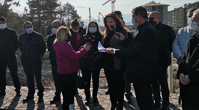 CHP Kayseri İl Başkanı Ümit Özer; ''Çiftçilerimiz isyan ettirilmiş ve hayvancılık üretiminden kopma noktasına getirilmiştir!''